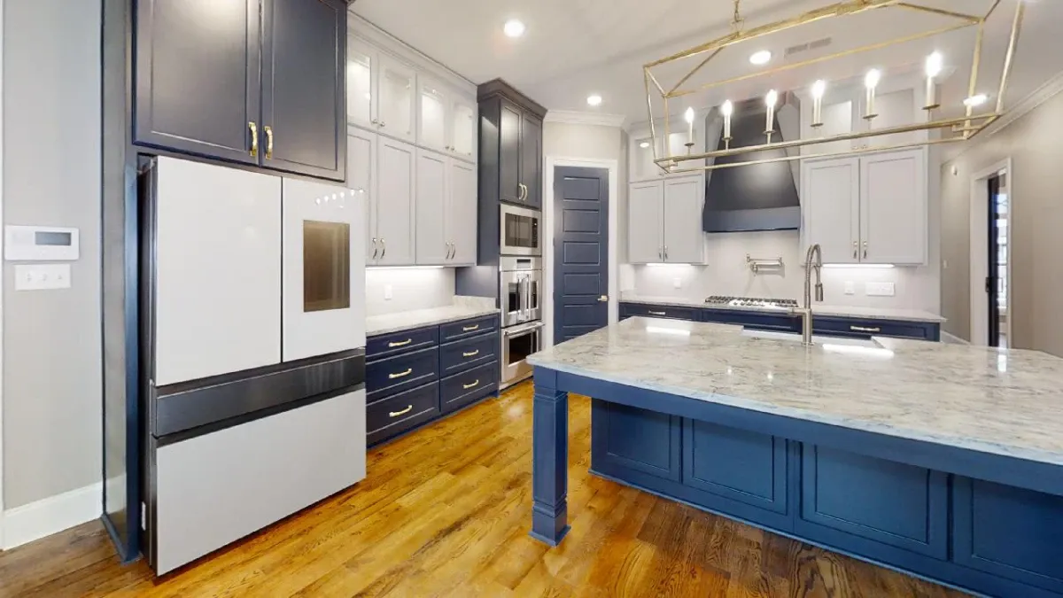 Custom kitchen featuring a modern style sinktop